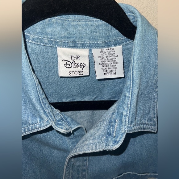 Vintage Disney Store Winnie the Pooh 
Denim Shirt Long Sleeve. - Picture 3 of 10